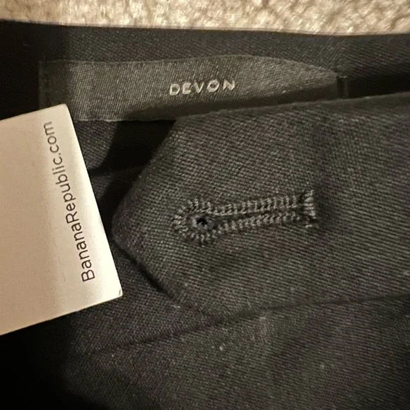 NWT Banana Republic Devon Curvy Skinny Black Pant 10 Petite